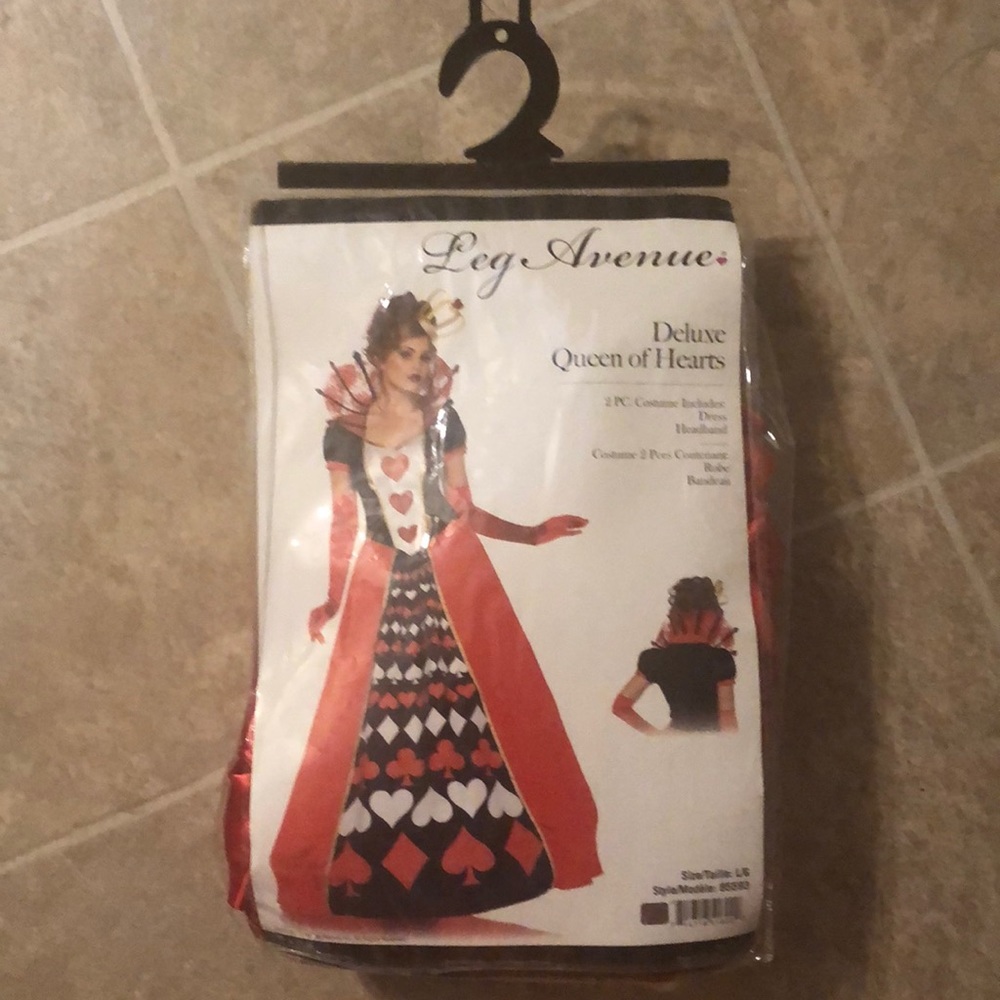 Deluxe Queen of Hearts ♥️ dress